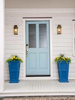 Fairfield Self-Watering Tall Patio Planters, 28” -Outdoor Garden Care Shop 39 342 081 tif