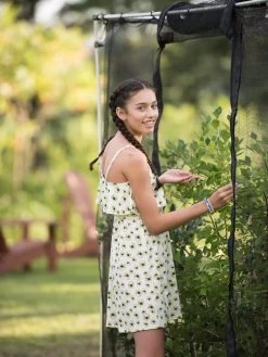 Storm Proof Crop Cage, Large -Outdoor Garden Care Shop 8592463 105 tif