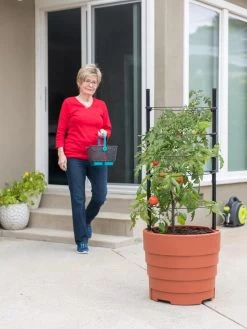 Gardener’s Victory Self-Watering Planter With Support System -Outdoor Garden Care Shop 8598384 6011 tif