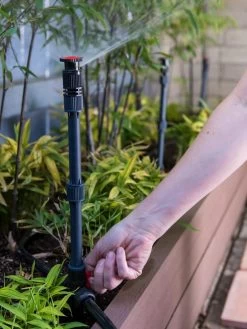 Deluxe Snip-n-Spray Garden And Landscape Sprinkler System 8 Deluxe Snip-n-Spray Garden And Landscape Sprinkler System -Outdoor Garden Care Shop 8600500 20339 tif