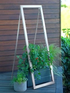 Mira Modern Garden Trellis Sr. -Outdoor Garden Care Shop 8600513 08v