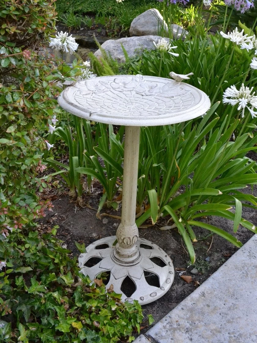 Twin Bird Floral Motif Birdbath 1 Twin Bird Floral Motif Birdbath