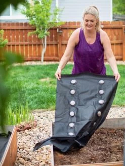 SeedSheets Organic Vegetable Garden, Easy Breezy Caprese, 4' X 8' -Outdoor Garden Care Shop 8613295 10V 1